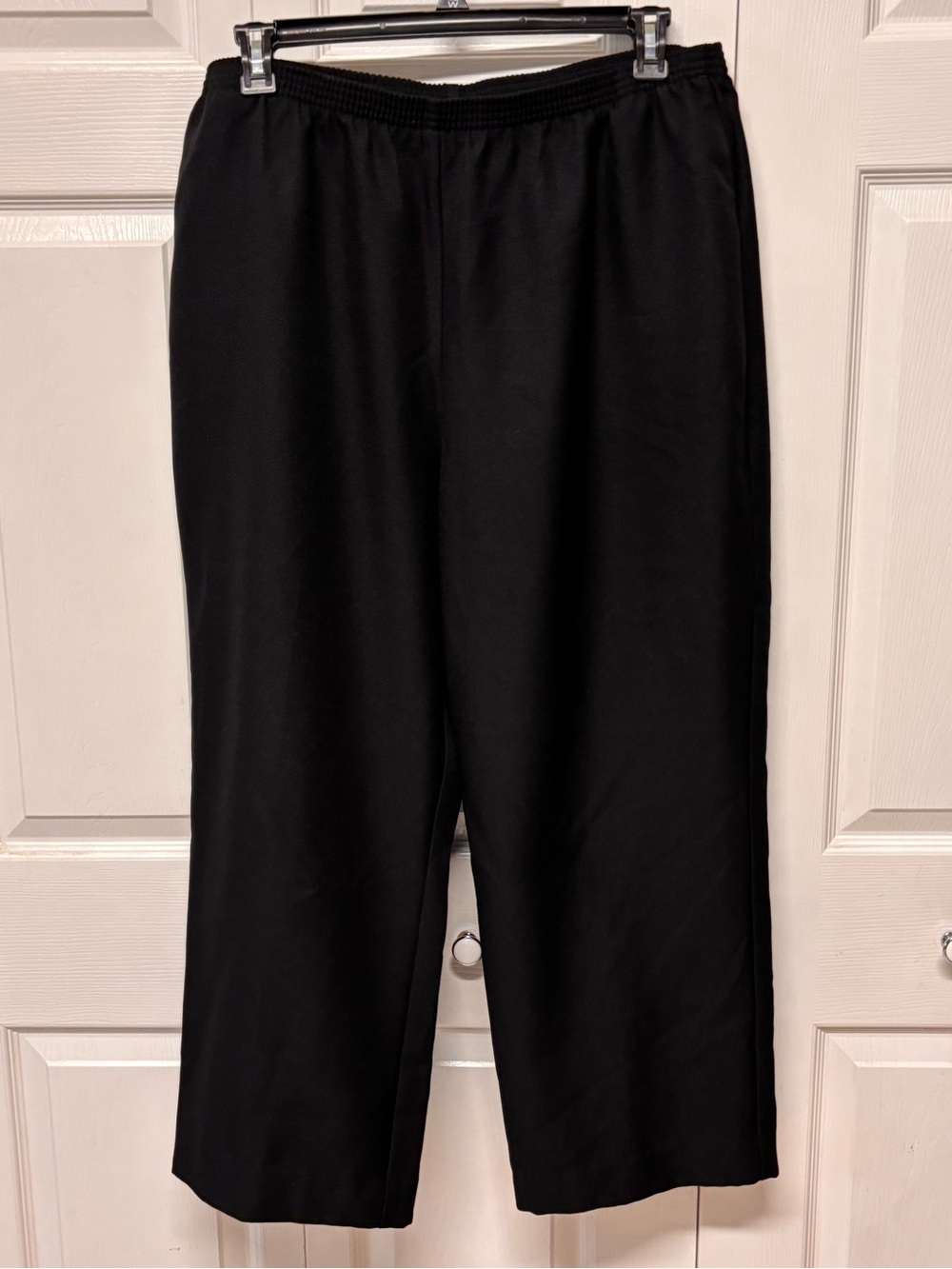 Alfred Dunner Black Elastic-Waist Straight-Leg Dress Pants